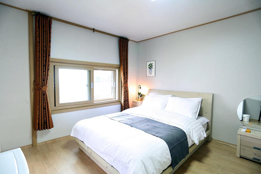 Ddobagi Pension Seogwipo Exterior foto