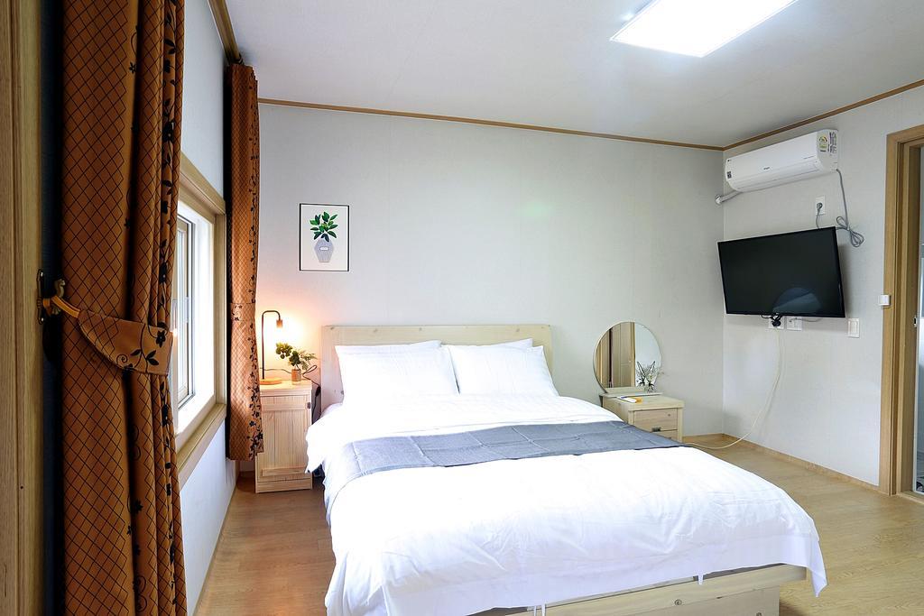 Ddobagi Pension Seogwipo Exterior foto